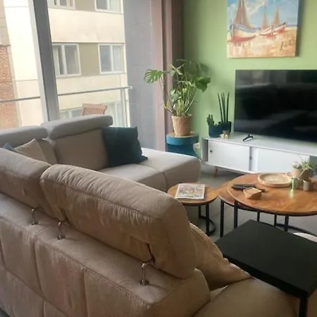 Apartment Met Zicht Op Zee